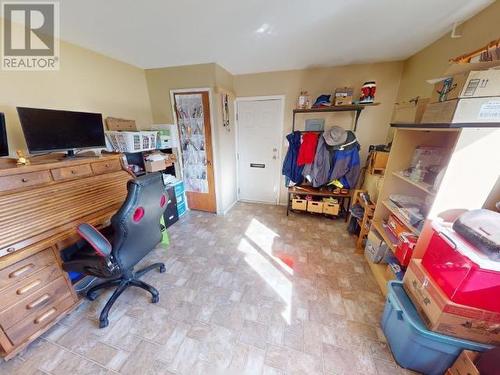 4229 Manson Ave, Powell River, BC - Indoor Photo Showing Other Room