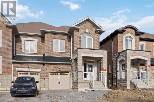 142 Sequin Street, Richmond Hill, ON - Outdoor With Facade