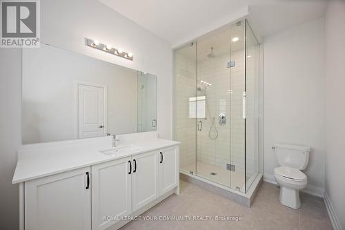 142 Sequin Street, Richmond Hill, ON - Indoor Photo Showing Bathroom