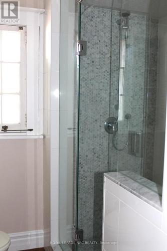 333 Main Street, St. Catharines (439 - Martindale Pond), ON - Indoor Photo Showing Bathroom