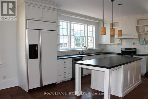 333 Main Street, St. Catharines (439 - Martindale Pond), ON - Indoor Photo Showing Kitchen