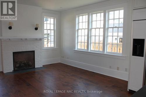 333 Main Street, St. Catharines (439 - Martindale Pond), ON - Indoor With Fireplace