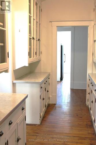 333 Main Street, St. Catharines (439 - Martindale Pond), ON - Indoor Photo Showing Kitchen