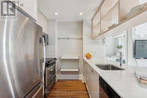 614 - 100 Harrison Garden Boulevard, Toronto, ON - Indoor Photo Showing Kitchen With Stainless Steel Kitchen With Upgraded Kitchen