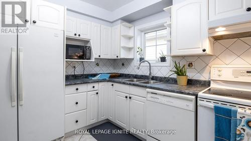 34 Mandrake Street, Ajax, ON - Indoor Photo Showing Kitchen With Double Sink