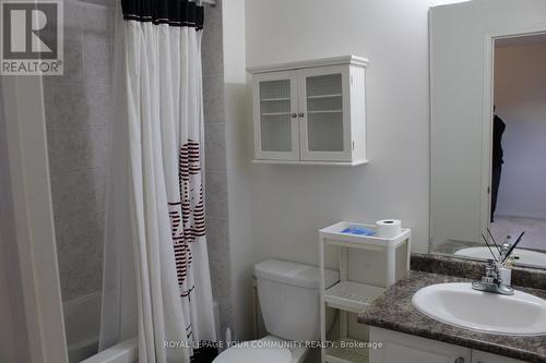 11894 Tenth Line, Whitchurch-Stouffville, ON - Indoor Photo Showing Bathroom