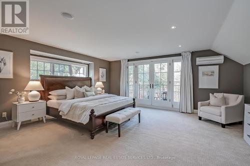 370 Poplar Drive, Oakville, ON - Indoor Photo Showing Bedroom