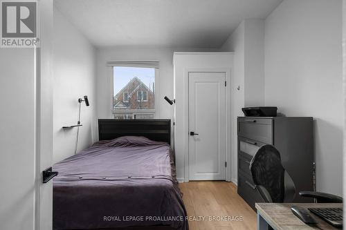 275 Division Street, Kingston (East Of Sir John A. Blvd), ON - Indoor Photo Showing Bedroom