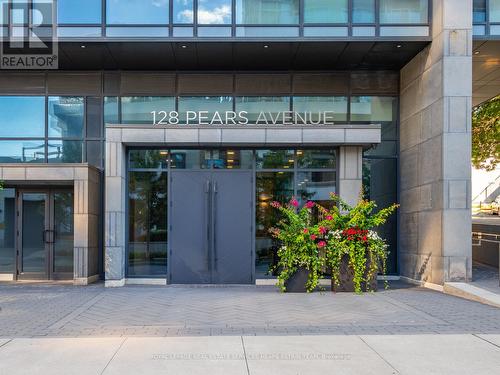 306 - 128 Pears Avenue, Toronto, ON - Outdoor