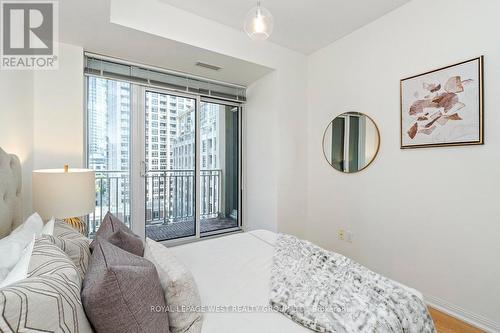 809 - 628 Fleet Street, Toronto, ON - Indoor Photo Showing Bedroom