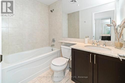 809 - 628 Fleet Street, Toronto, ON - Indoor Photo Showing Bathroom