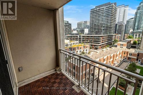 809 - 628 Fleet Street, Toronto, ON - Outdoor With Balcony