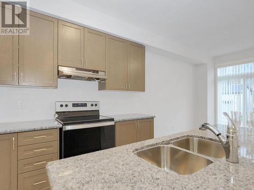 56 Haldimand Street, Vaughan, ON - Indoor Photo Showing Kitchen With Double Sink