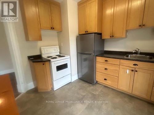 161 Foster Avenue, Belleville, ON - Indoor Photo Showing Kitchen