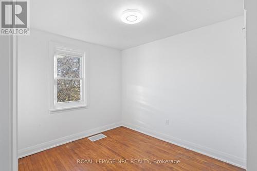 76 Grantham Avenue S, St. Catharines (450 - E. Chester), ON - Indoor Photo Showing Other Room