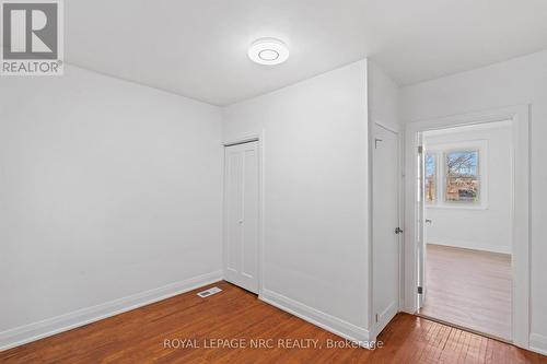 76 Grantham Avenue S, St. Catharines (450 - E. Chester), ON - Indoor Photo Showing Other Room