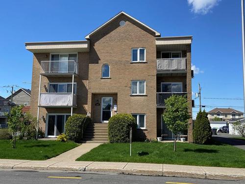 Frontage - 301-1023 Rue St-Jacques, Saint-Jean-Sur-Richelieu, QC - Outdoor With Facade