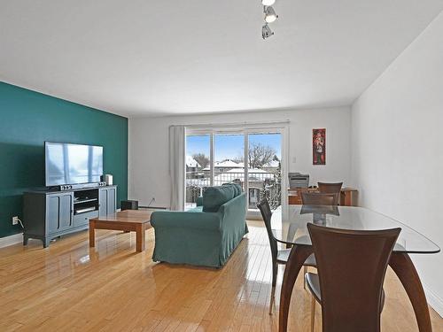 Dining room - 301-1023 Rue St-Jacques, Saint-Jean-Sur-Richelieu, QC - Indoor Photo Showing Living Room