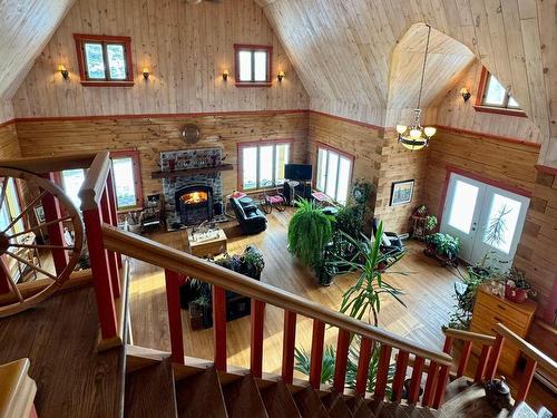 Vue d'ensemble - 4051 Route 138 O., Sept-Îles, QC - Indoor Photo Showing Other Room With Fireplace