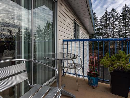 400-200 Back Rd, Courtenay, BC - Outdoor With Exterior