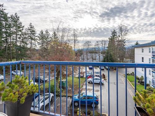 400-200 Back Rd, Courtenay, BC - Outdoor With Balcony