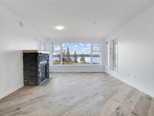 206-350 Island Hwy South, Campbell River, BC - Indoor With Fireplace