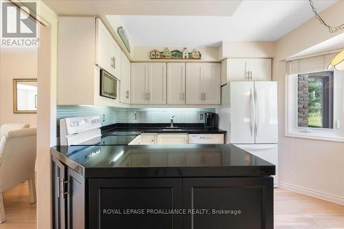 5 - 1798 Old Highway 2, Quinte West, ON - Indoor Photo Showing Kitchen