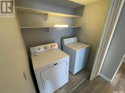 202 309 A Cree Crescent, Saskatoon, SK - Indoor Photo Showing Laundry Room