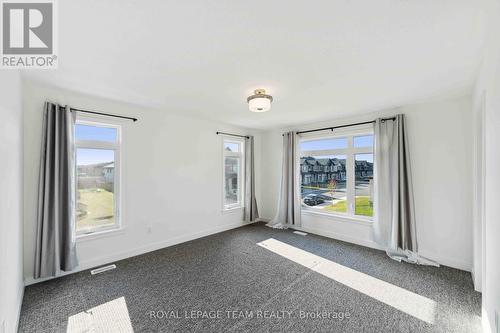 611 Rathburn Lane, Ottawa, ON - Indoor Photo Showing Other Room