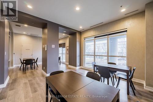 Ph3602 - 70 Town Centre Court, Toronto, ON - Indoor Photo Showing Dining Room