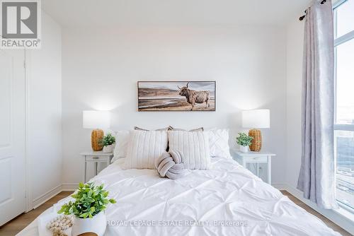 Ph3602 - 70 Town Centre Court, Toronto, ON - Indoor Photo Showing Bedroom