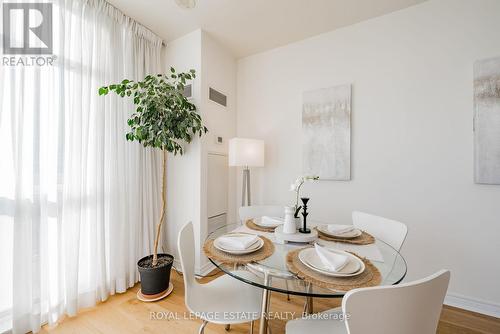 Ph3602 - 70 Town Centre Court, Toronto, ON - Indoor Photo Showing Dining Room