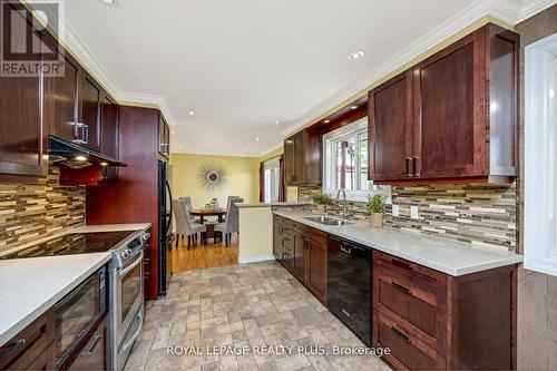 14360 Sixth Line, Halton Hills, ON - Indoor Photo Showing Kitchen With Double Sink