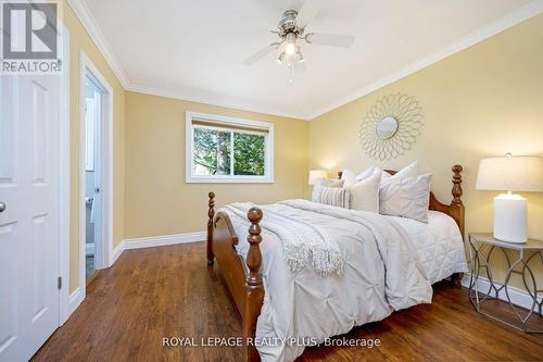 14360 Sixth Line, Halton Hills, ON - Indoor Photo Showing Bedroom