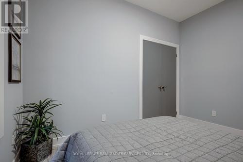 1 - 125 Perth Avenue, Toronto, ON - Indoor Photo Showing Bedroom