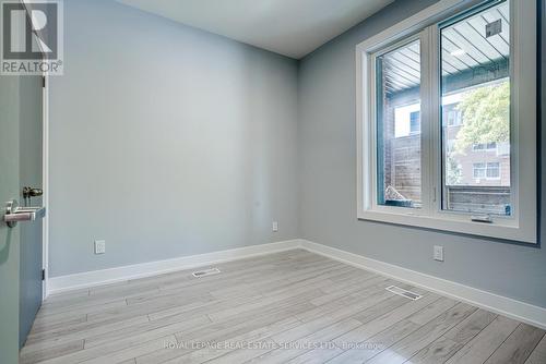 1 - 125 Perth Avenue, Toronto, ON - Indoor Photo Showing Other Room