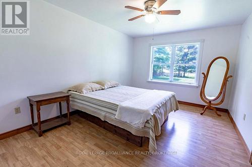 1288 5Th Line, Frontenac Islands (The Islands), ON - Indoor Photo Showing Bedroom