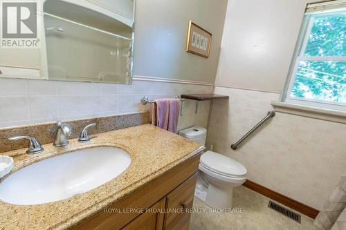 1288 5Th Line, Frontenac Islands (The Islands), ON - Indoor Photo Showing Bathroom