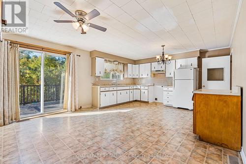 2903 Cedar Valley Road, Rideau Lakes (818 - Rideau Lakes (Bastard) Twp), ON - Indoor Photo Showing Kitchen