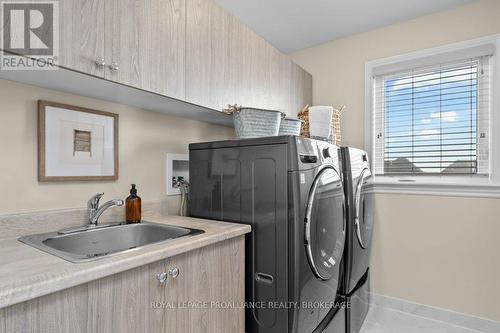 1245 Wheathill Street, Kingston (East Gardiners Rd), ON - Indoor Photo Showing Laundry Room