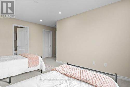 1245 Wheathill Street, Kingston (East Gardiners Rd), ON - Indoor Photo Showing Bedroom