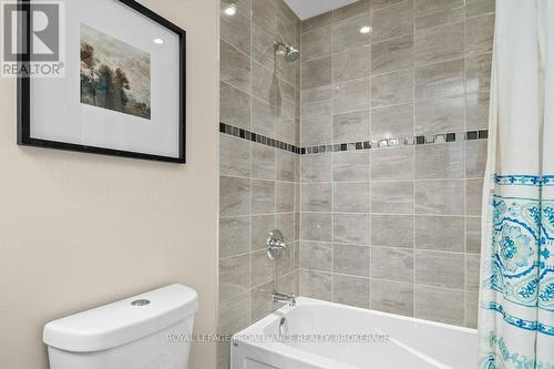 1245 Wheathill Street, Kingston (East Gardiners Rd), ON - Indoor Photo Showing Bathroom