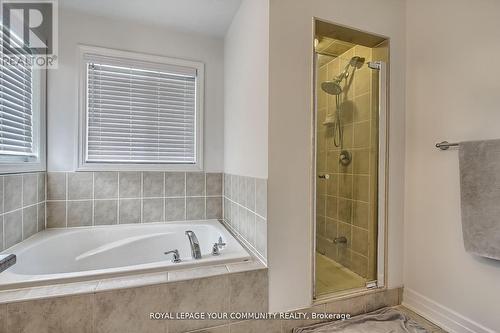 1407 Butler Street, Innisfil, ON - Indoor Photo Showing Bathroom