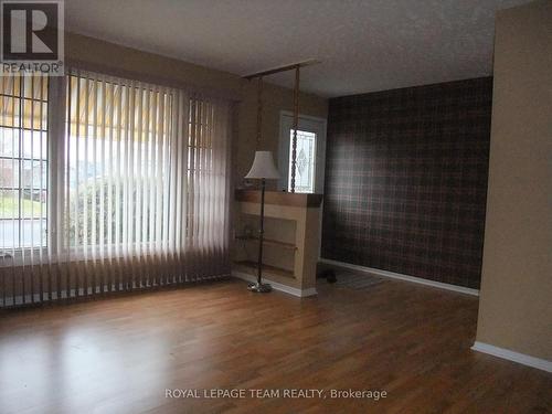 737 Eighth Street, Renfrew, ON - Indoor Photo Showing Other Room