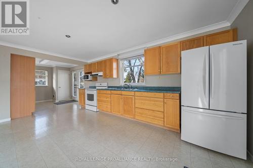 97 Carter Road, Quinte West, ON - Indoor Photo Showing Kitchen