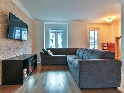 Living room - 15 Rue Marguerite, Saint-Jean-Sur-Richelieu, QC 