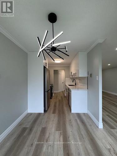 107 - 1600 Adelaide Street N, London, ON - Indoor Photo Showing Kitchen