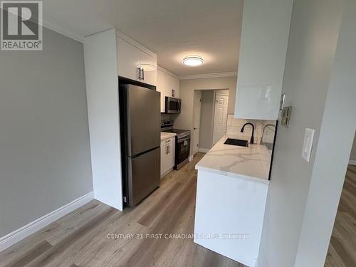 107 - 1600 Adelaide Street N, London, ON - Indoor Photo Showing Kitchen