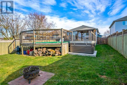 4034 Barry Drive, Lincoln (982 - Beamsville), ON - Outdoor With Deck Patio Veranda