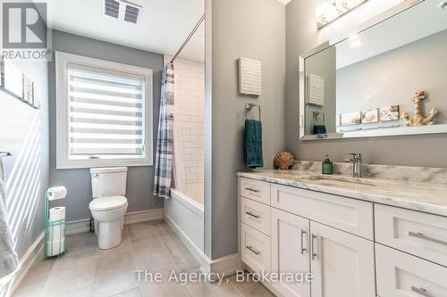 119 Willowbrook Drive, Welland (770 - West Welland), ON - Indoor Photo Showing Bathroom